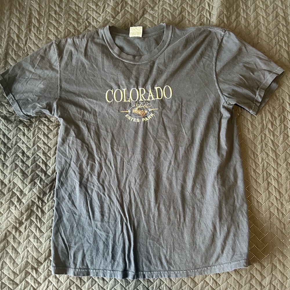 Colorado Estes Park T-shirt. Size L